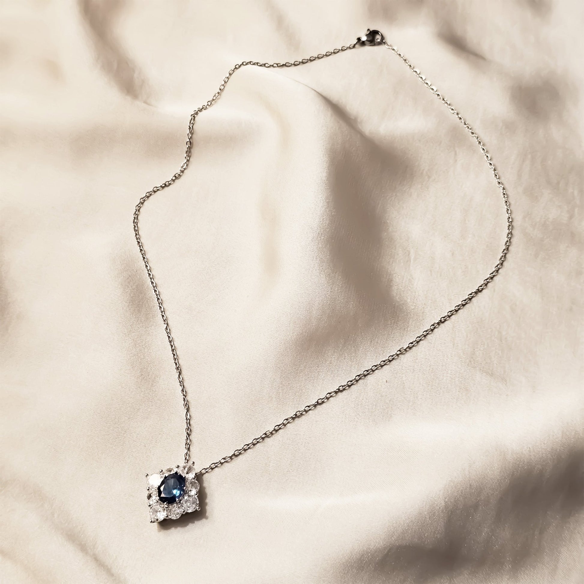 Gorgeous Oval Blue Pendant - FAH Jewelry