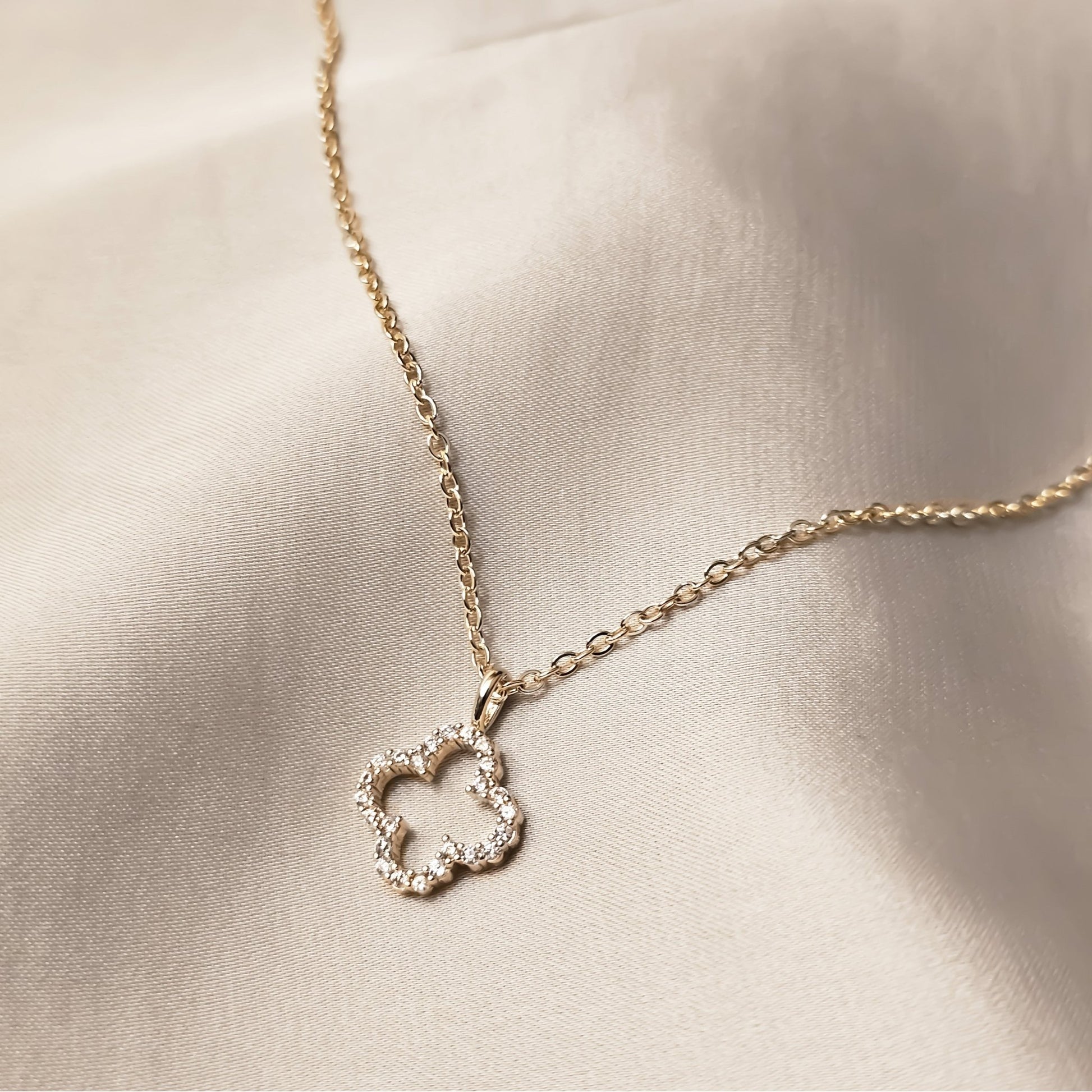 Hollow Four - leaf Pendant Necklace Golden - FAH Jewelry