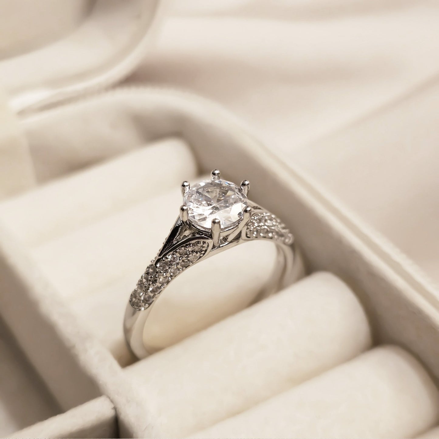 Imperial Grace Diamond Ring - FAH Jewelry