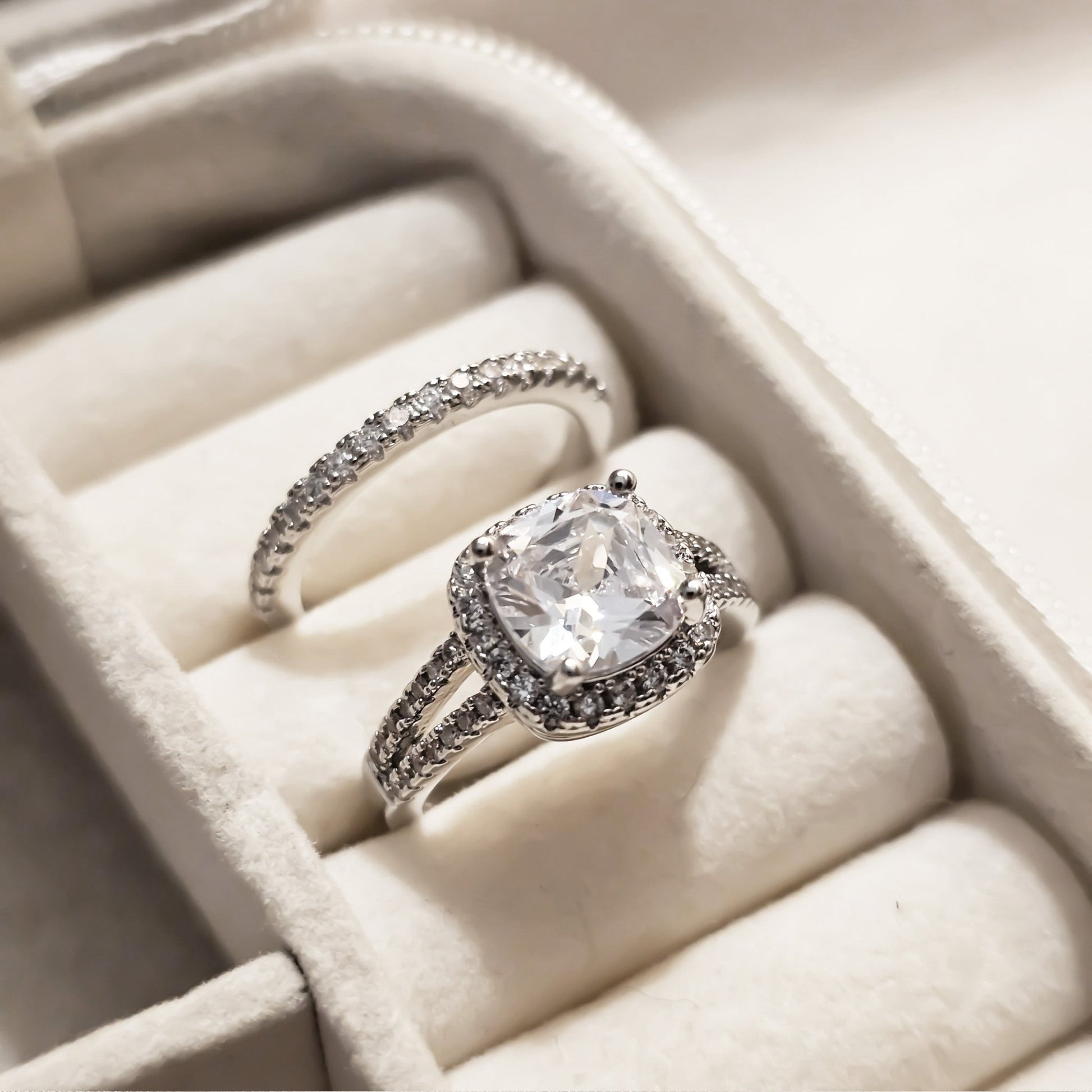 Infinity Pair Zircon Ring - FAH Jewelry