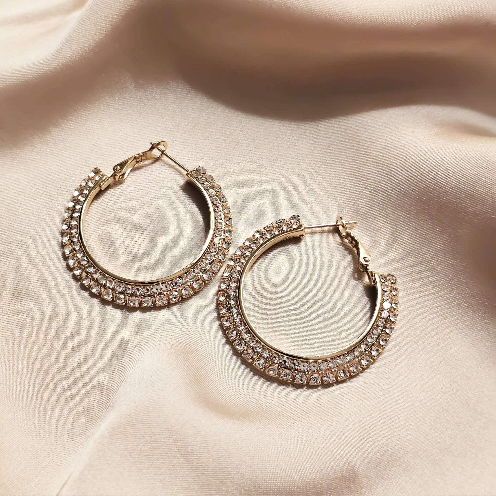 Luxe Loop (Golden) - FAH Jewelry