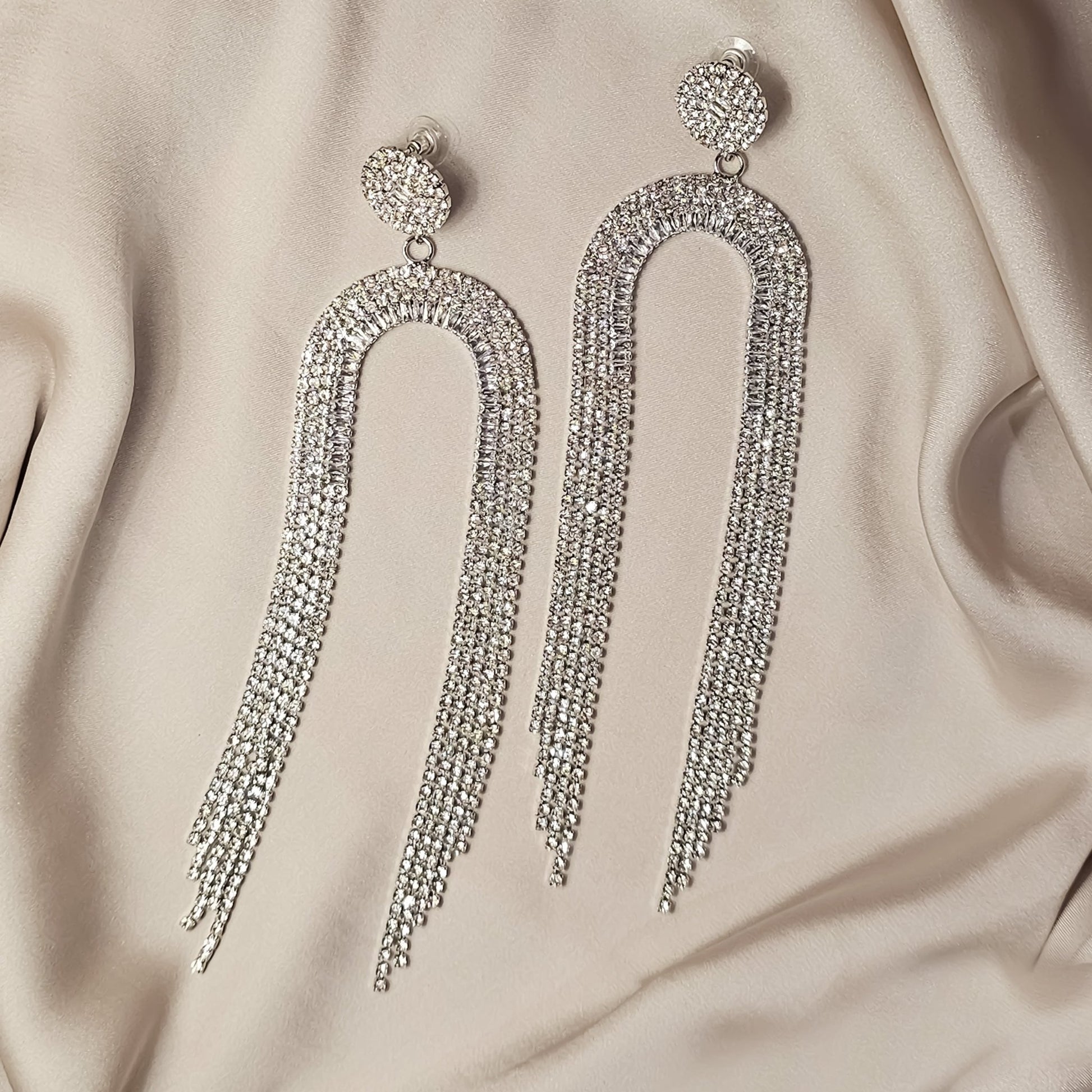 luxury and shining Rhinestone long chain hanging earrings - FAH Jewelry