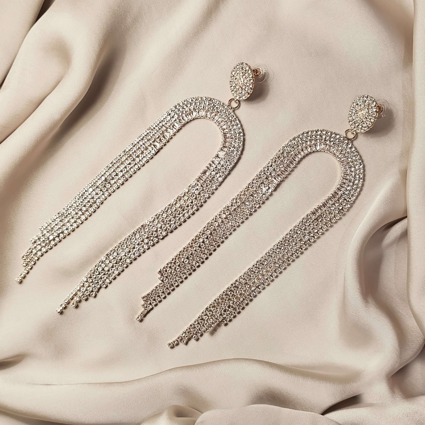 luxury and shining Rhinestone long chain hanging earrings - FAH Jewelry