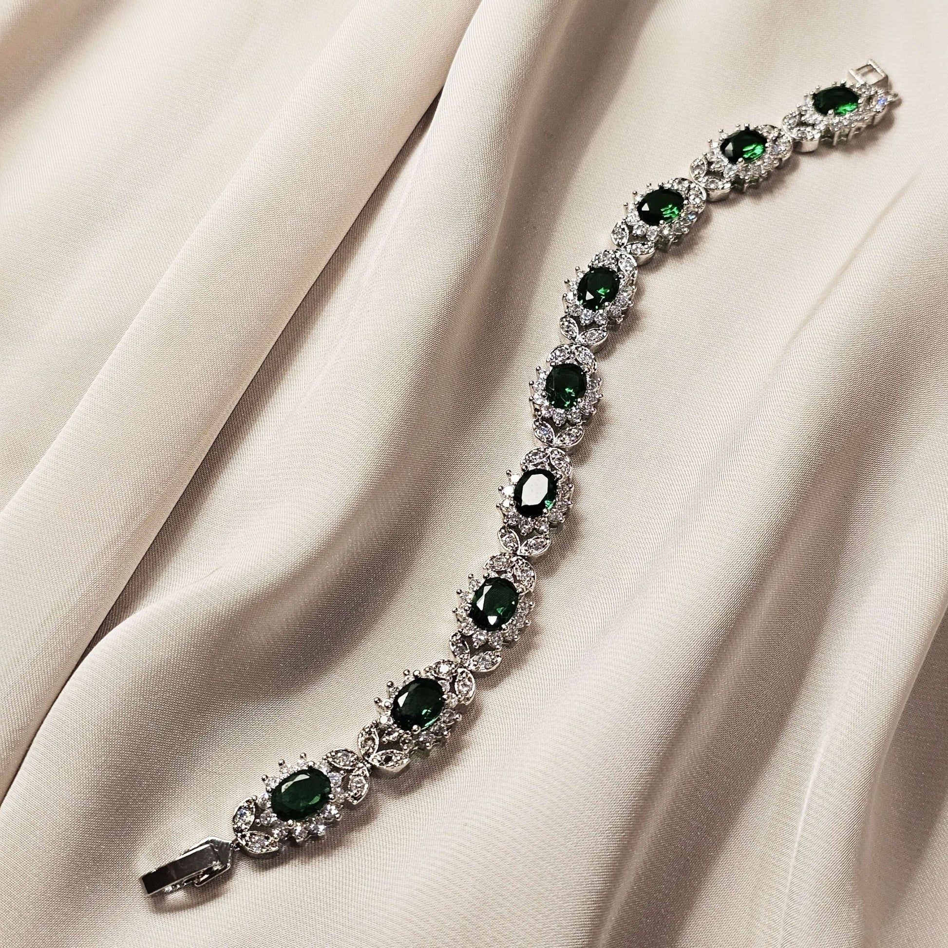 Luxury Elegant Green Zirconia Bracelet - FAH Jewelry