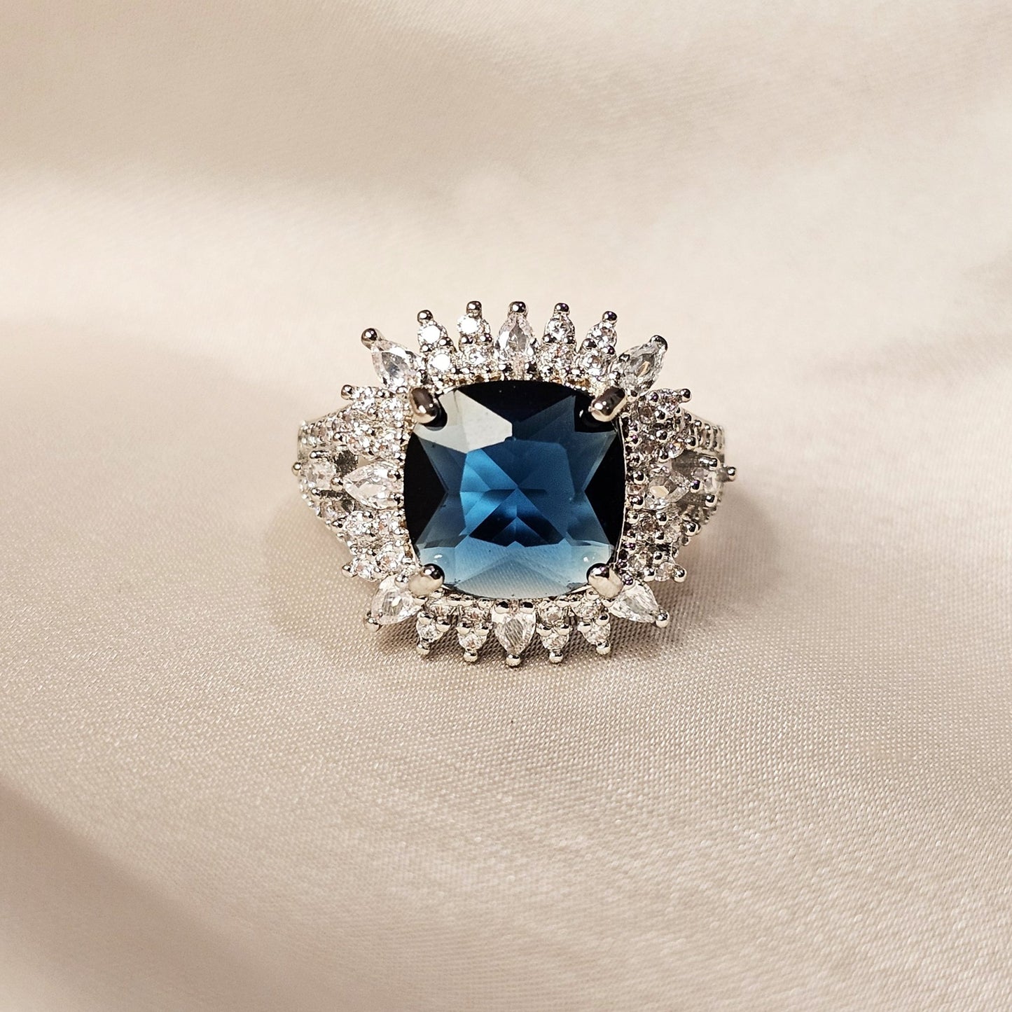 Luxury of Tanzania Ring - FAH Jewelry