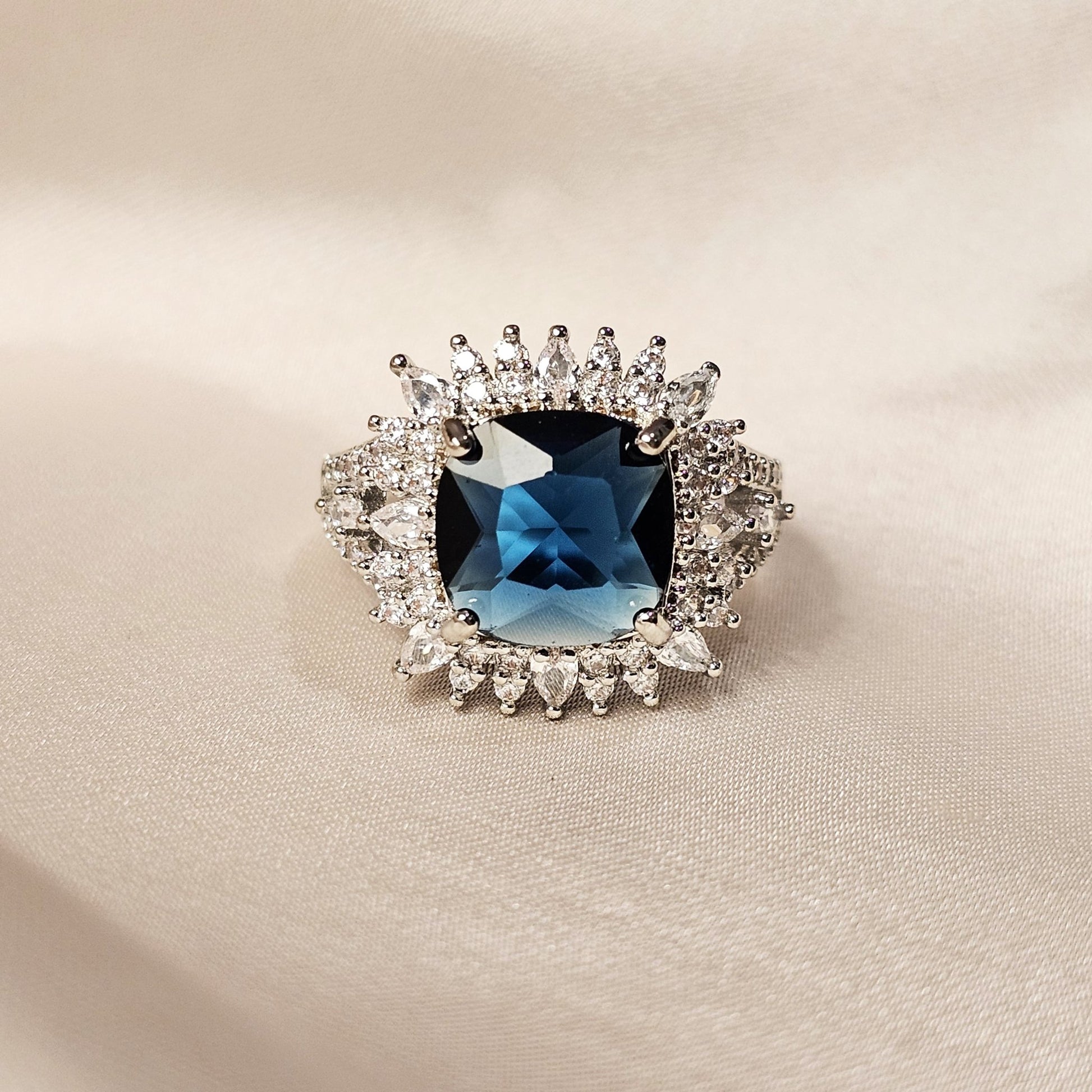 Luxury of Tanzania Ring - FAH Jewelry