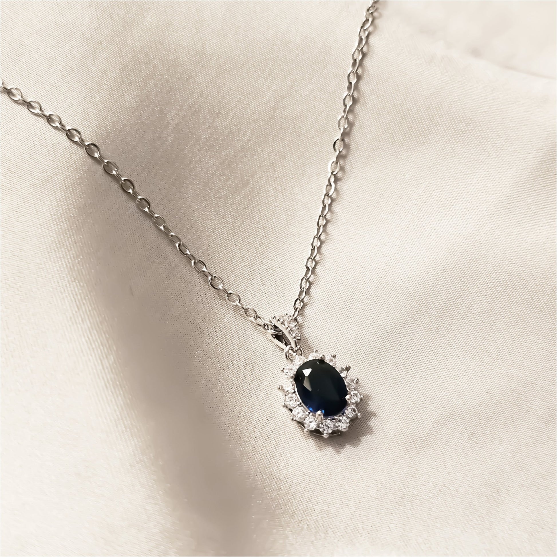 Majestic Midnight Blue Pendant - FAH Jewelry