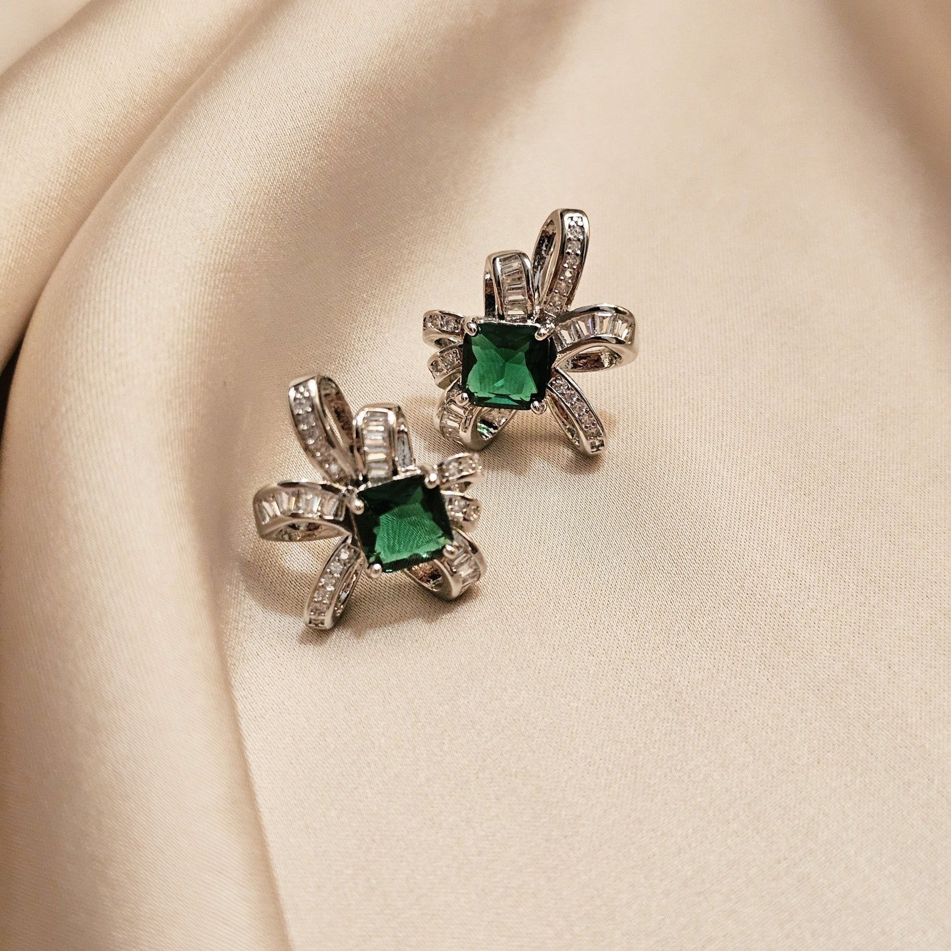 Monarch Glow Emerlad - FAH Jewelry