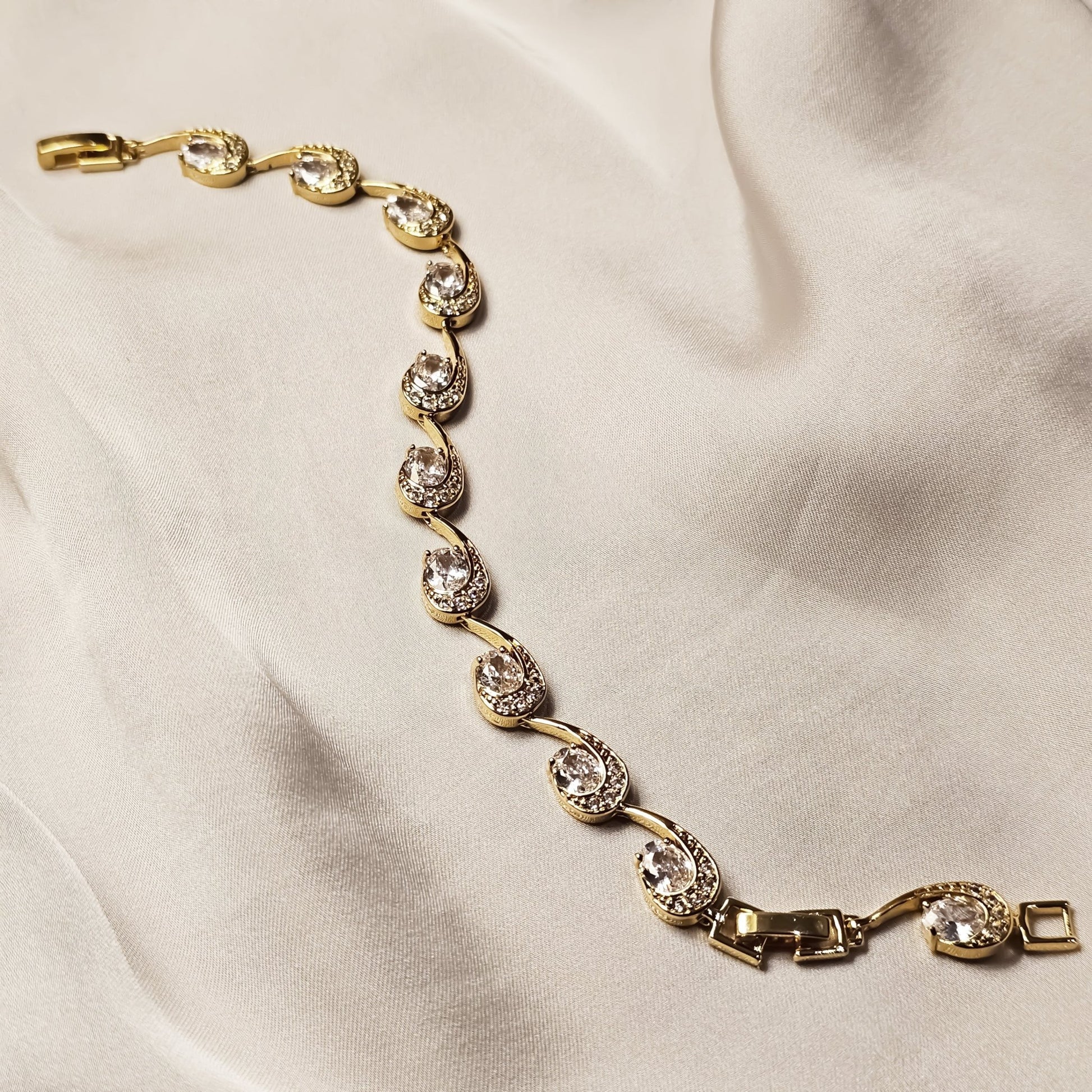 Moonlight Gold Ivory Glow - FAH Jewelry