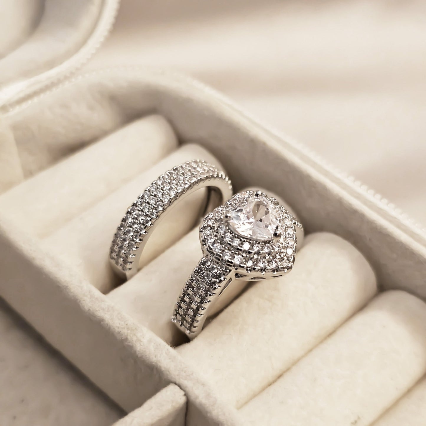 Moonlit Heart Zircon Ring - FAH Jewelry