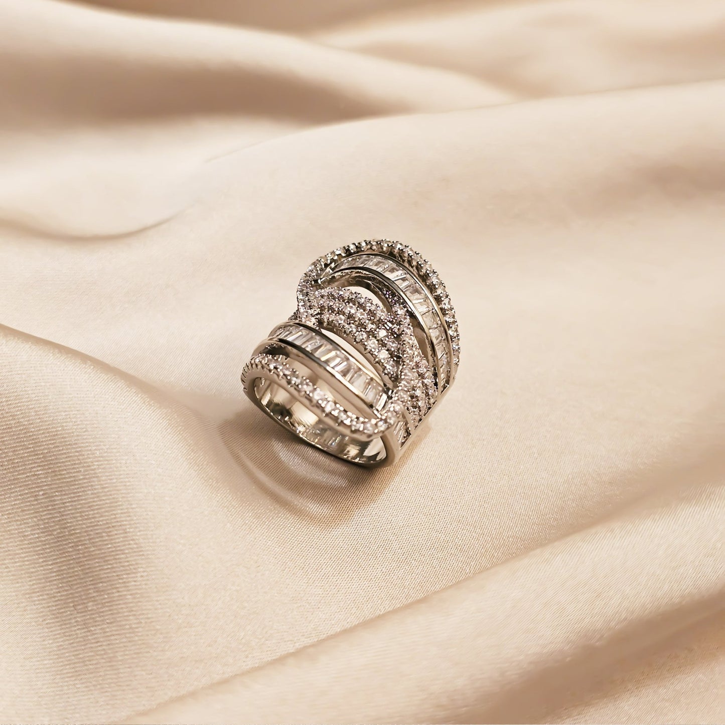 Moonlit Ribbons Zircon Ring - FAH Jewelry