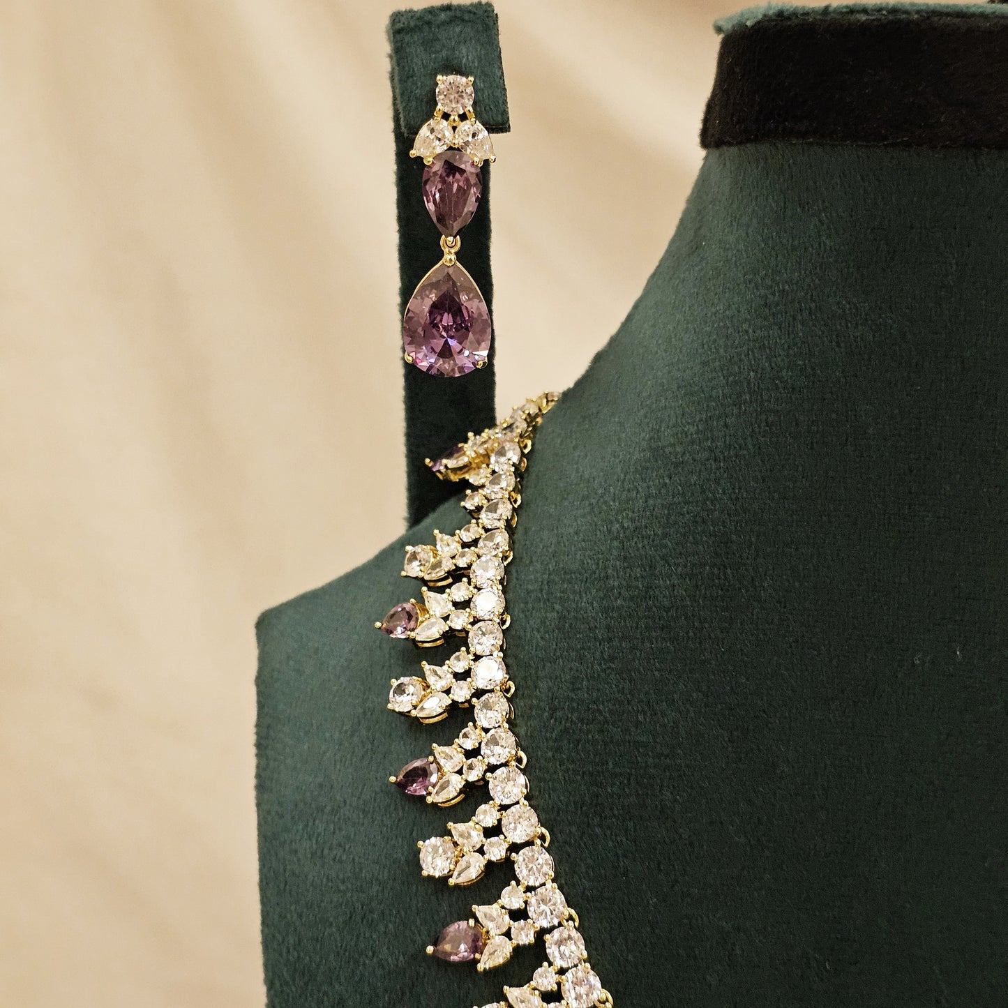 Crown Violet Serenade(GOLD PLATED)