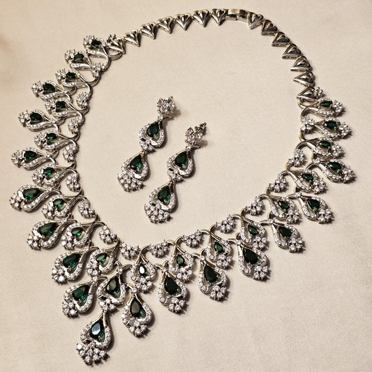 Lady Of The Emerlad  Bloom