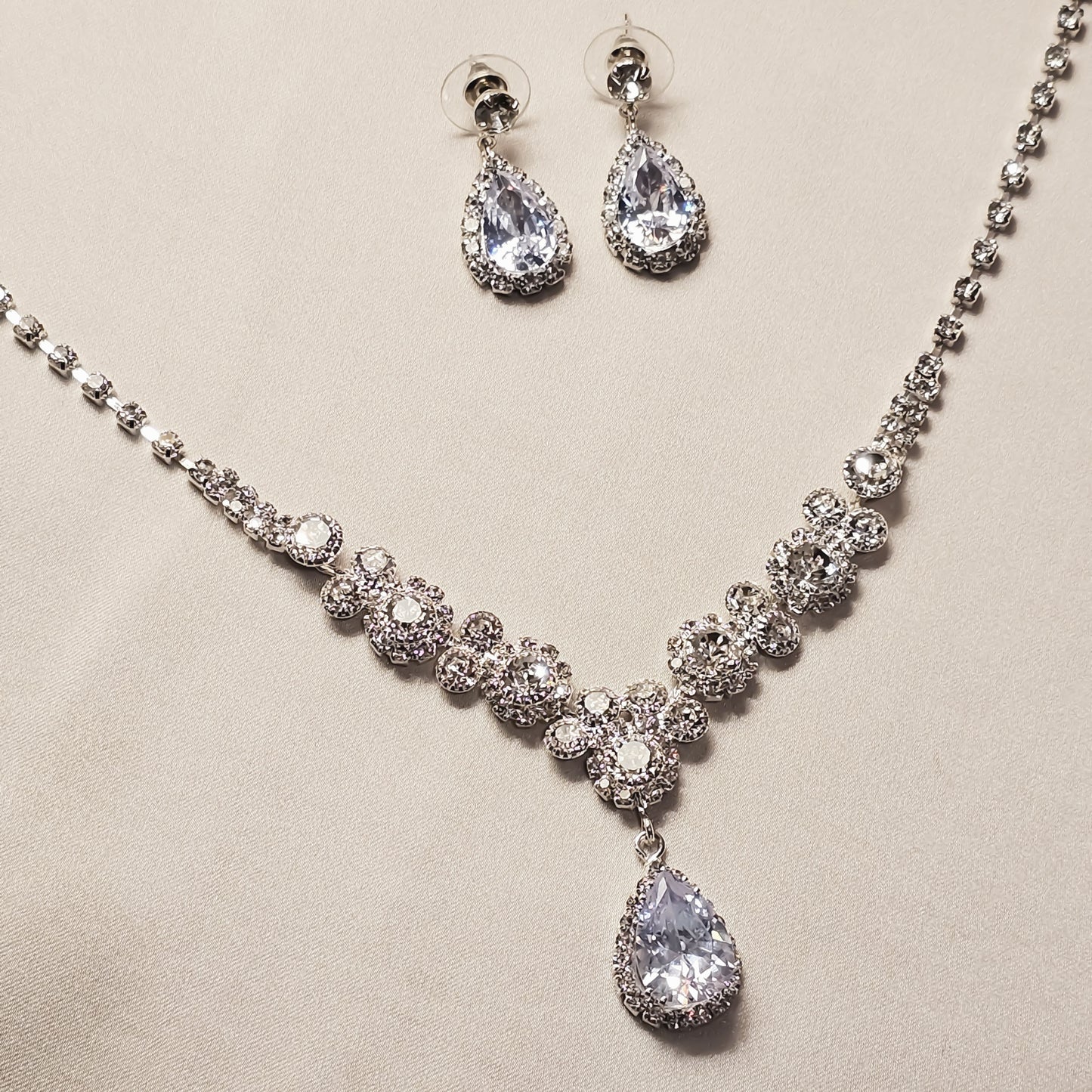 Cubic Zirconia Backdrop Necklace Set
