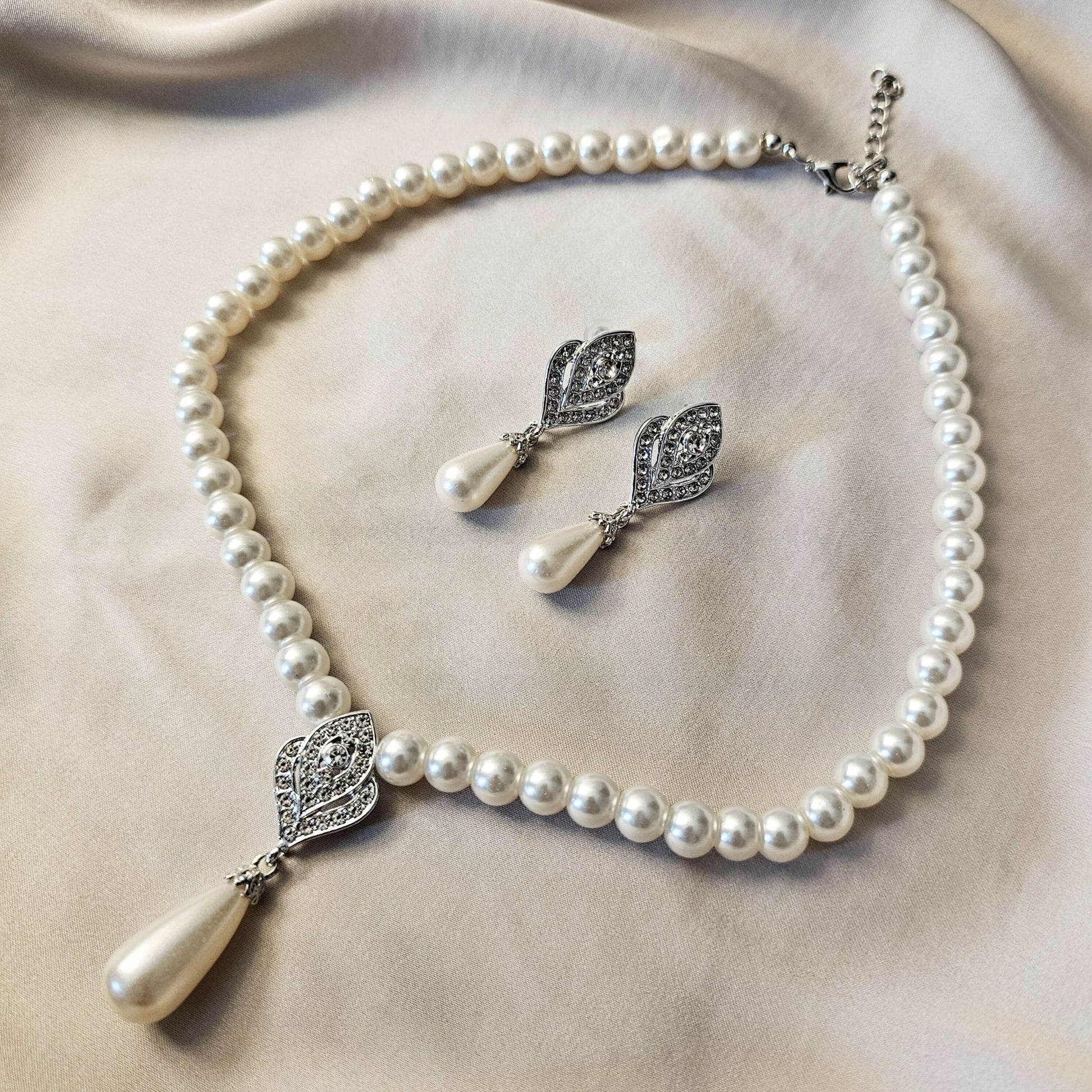 New Style of Beach - Inspired Minimalist Faux Pearl Necklace - FAH Jewelry