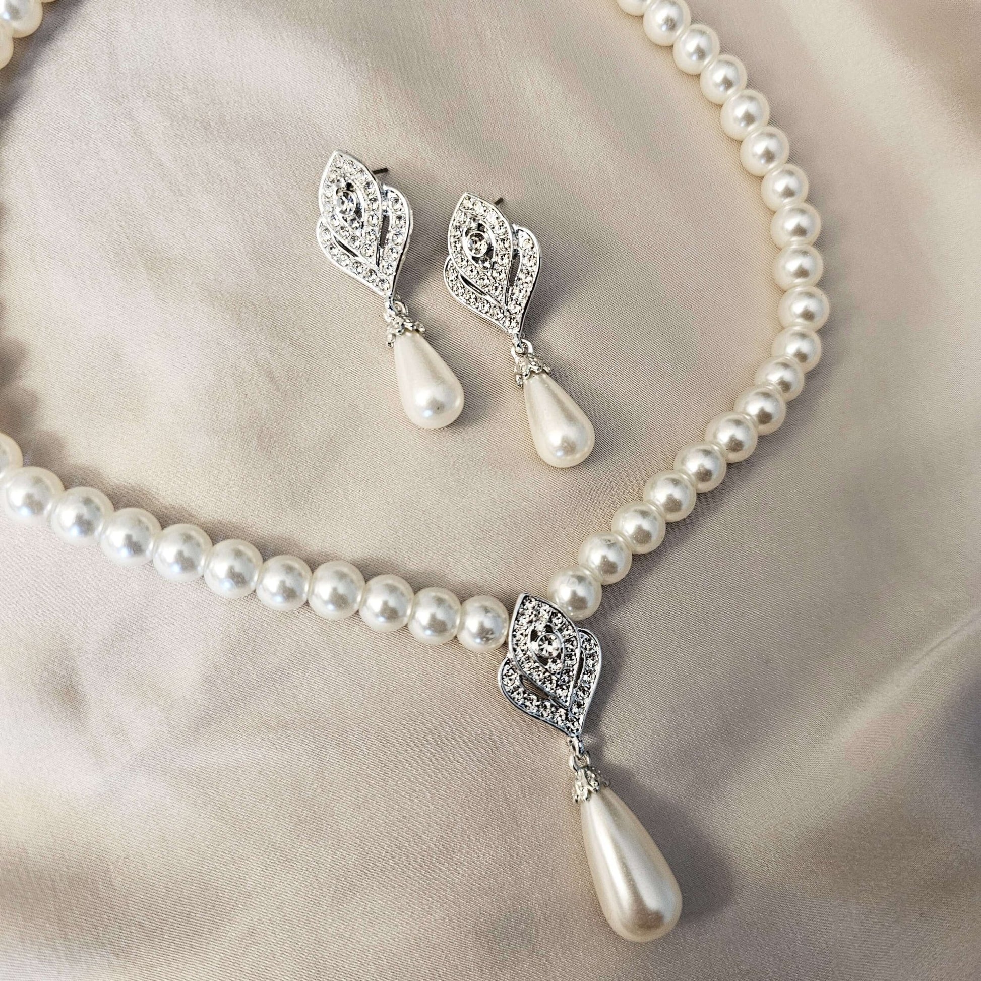 New Style of Beach - Inspired Minimalist Faux Pearl Necklace - FAH Jewelry