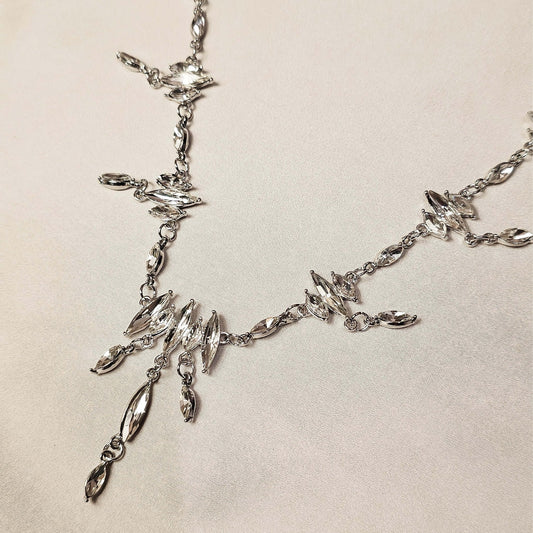 Petite Leaf Necklace - FAH Jewelry