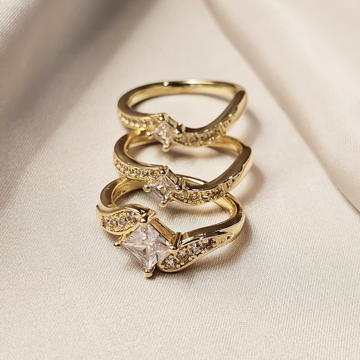Luxury romantic heart-shaped zircon ring