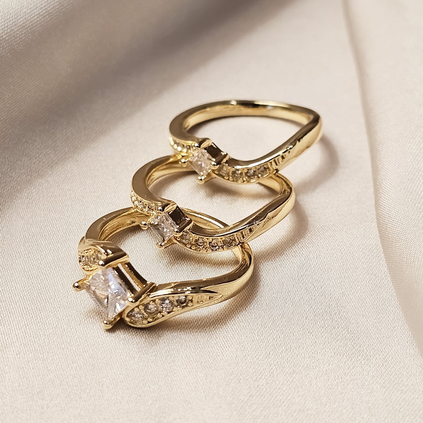 Luxury romantic heart-shaped zircon ring