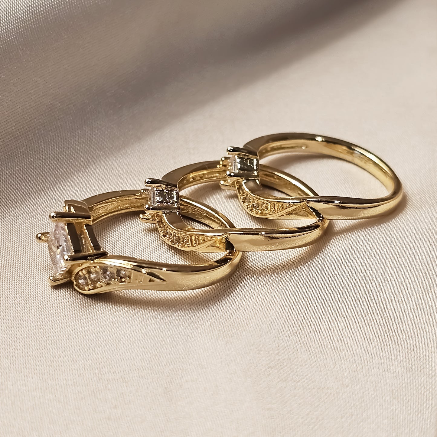 Luxury romantic heart-shaped zircon ring