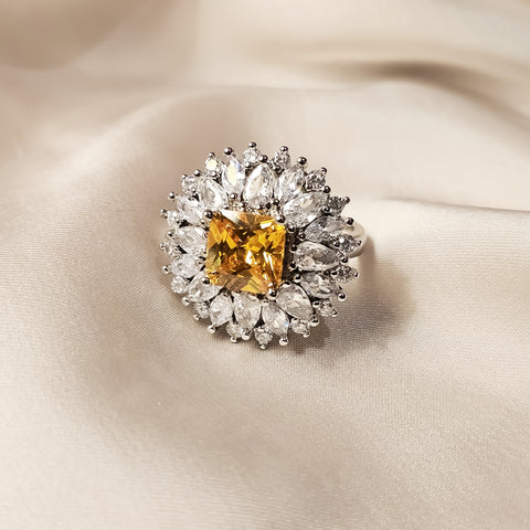 Synthetic Ascut Yellow Diamond Ornament Ring