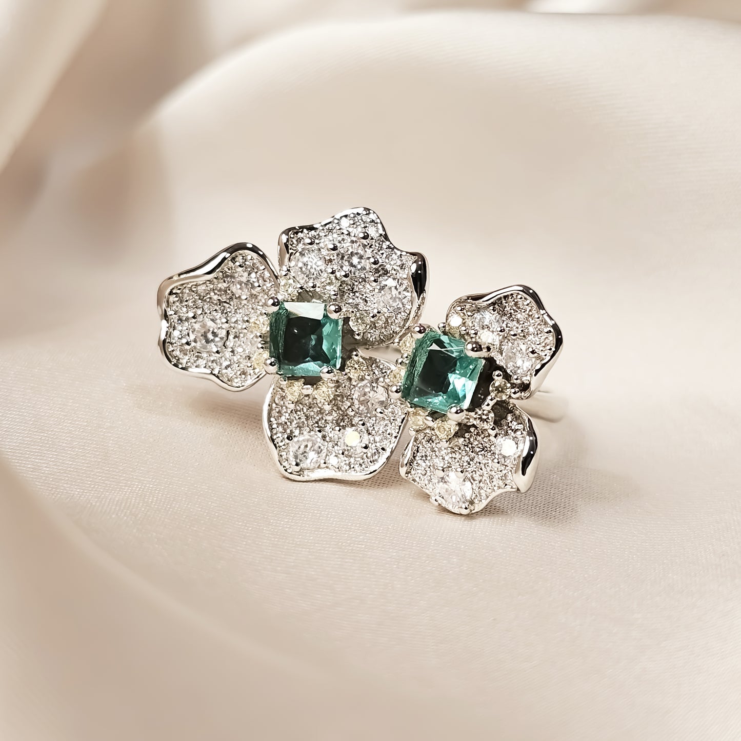 Zirconia Flower Double Color Green White Adjustable Ring