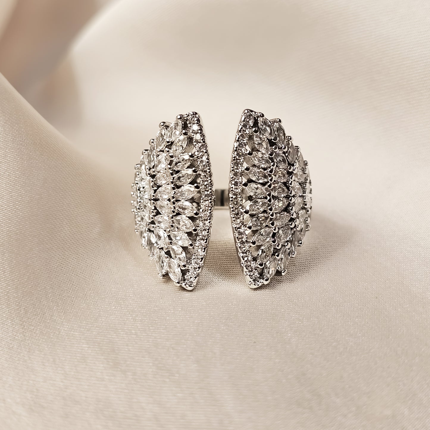 Trendy Micro Silver Angel Wings Ring
