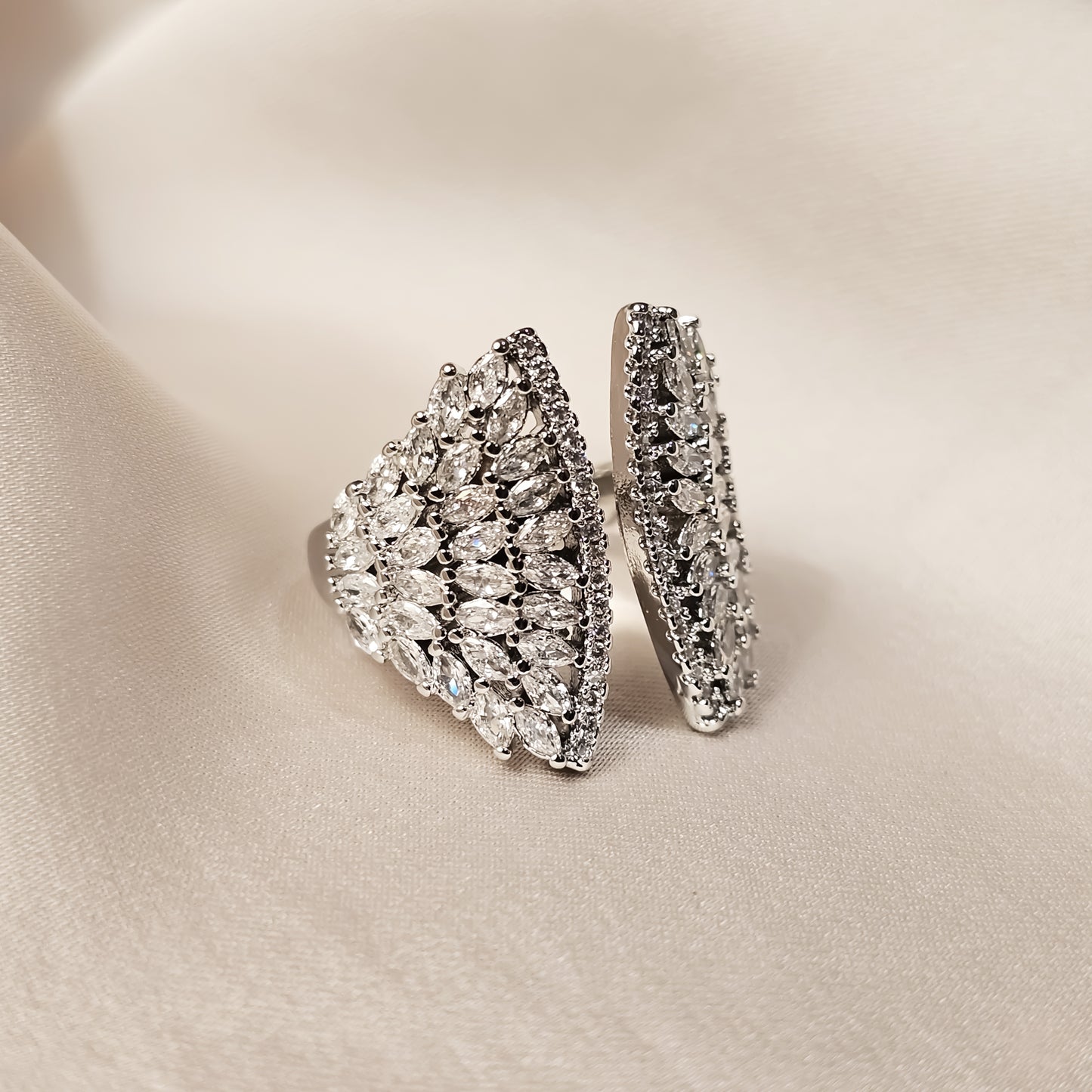 Trendy Micro Silver Angel Wings Ring