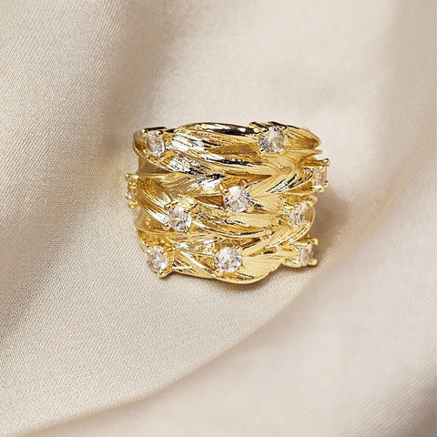 Huitan Hyperbole Wide Luxury Twist Design Ring