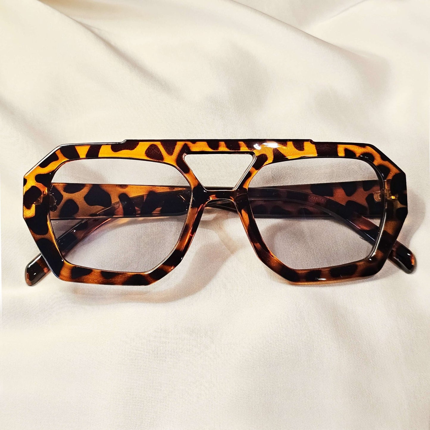 River Honey Tort/Sage Sunglasses - FAH Jewelry