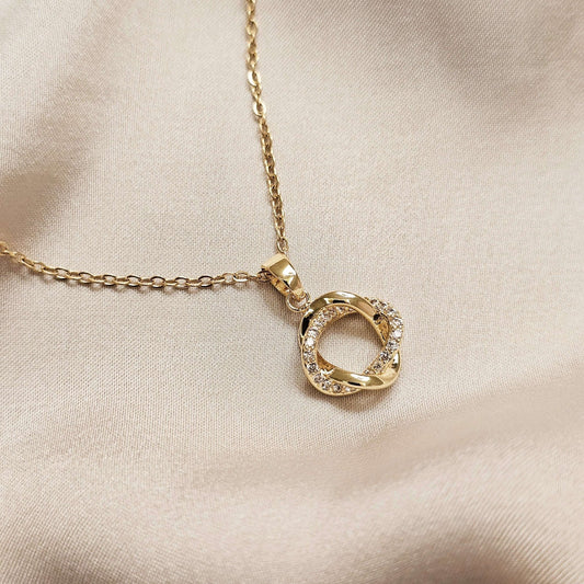 Rope Circle French Choker Style Pendant - FAH Jewelry