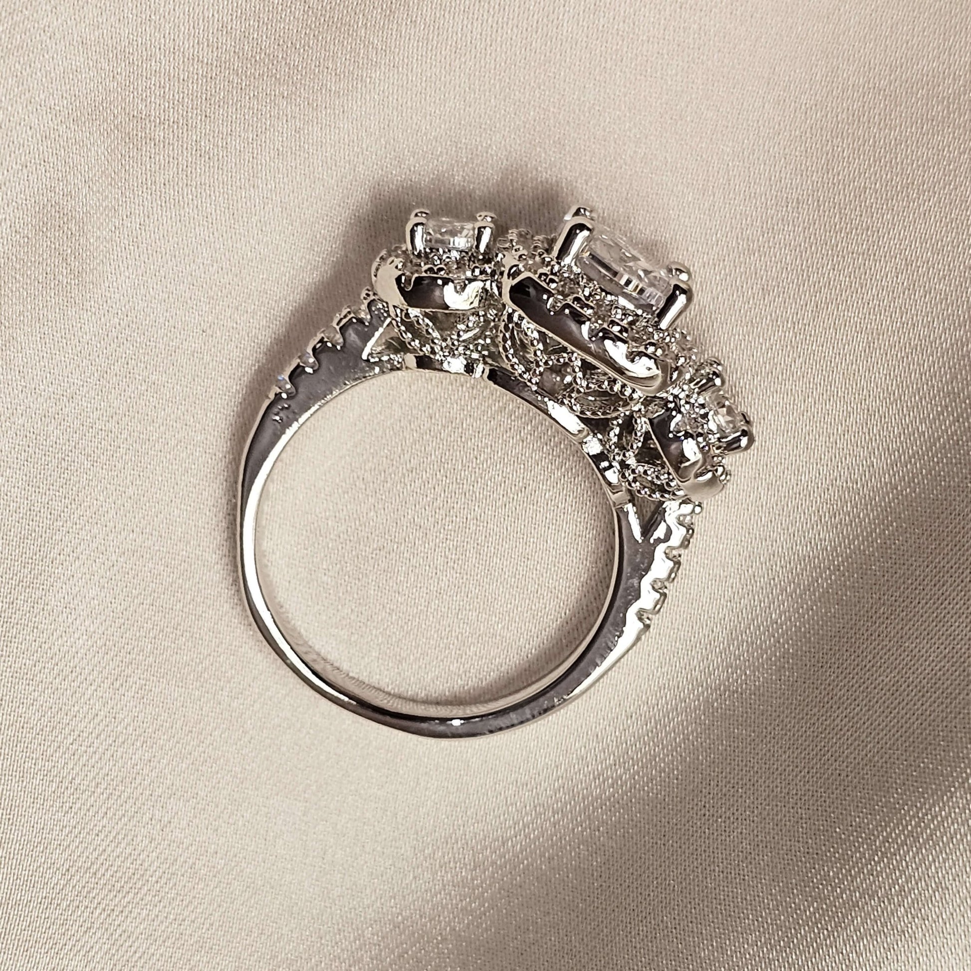 Round Cut Lab - Created Diamond Halo Ring - FAH Jewelry