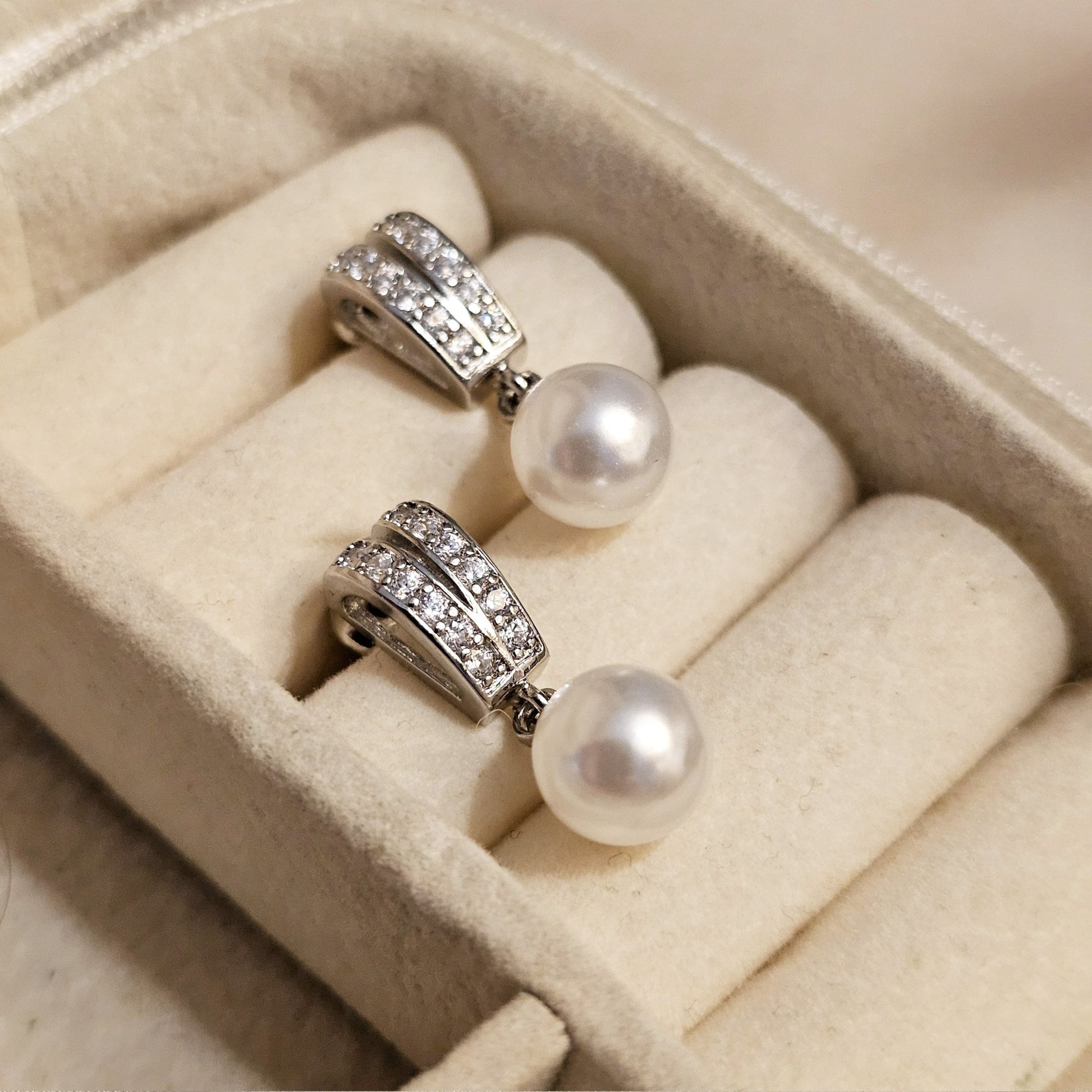 Royal Glow Pearl Earrings - FAH Jewelry