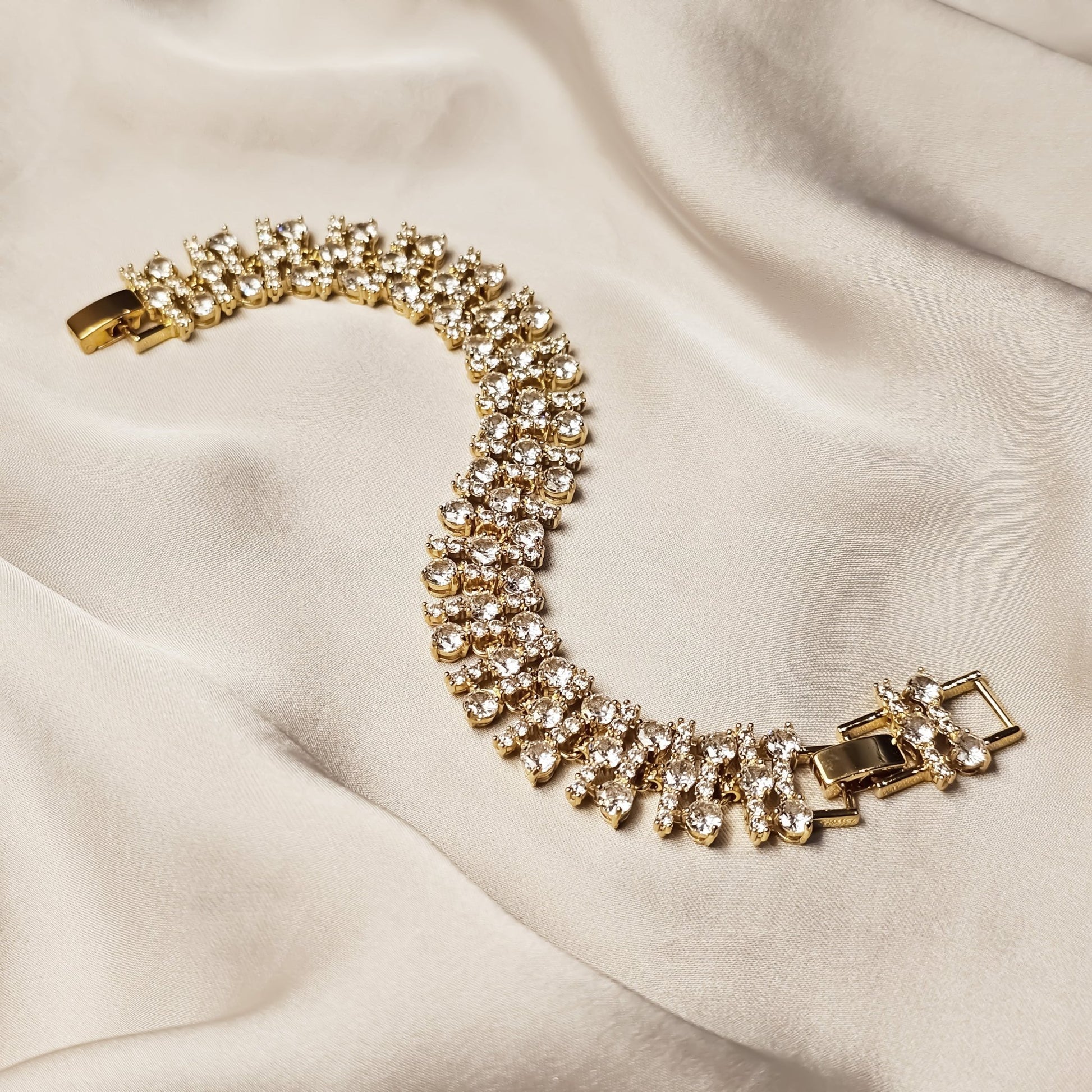 Royal Golden Ray - FAH Jewelry