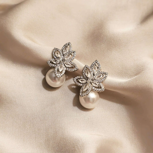 Royal Luster Pearl Earrings - FAH Jewelry