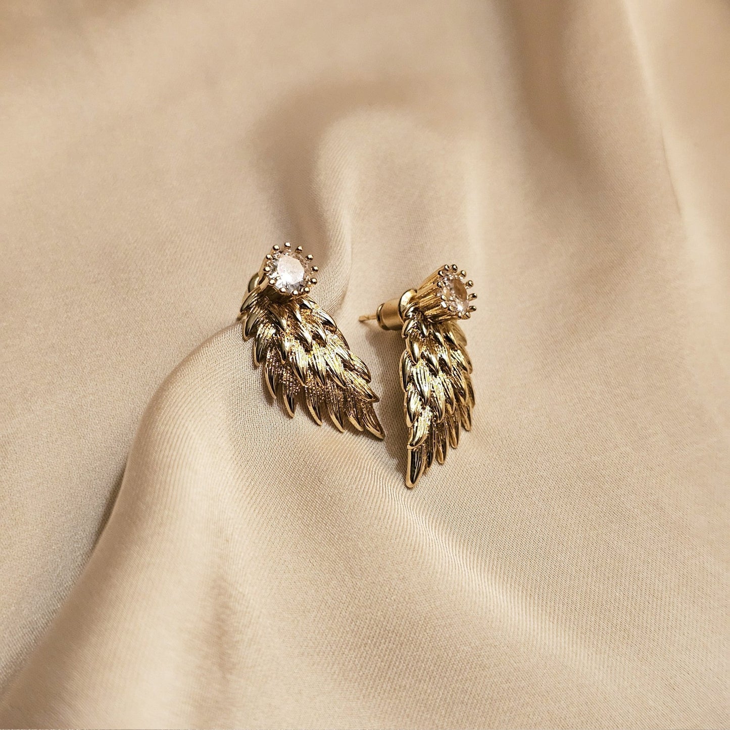 Shiny Moonlight Flutter - FAH Jewelry