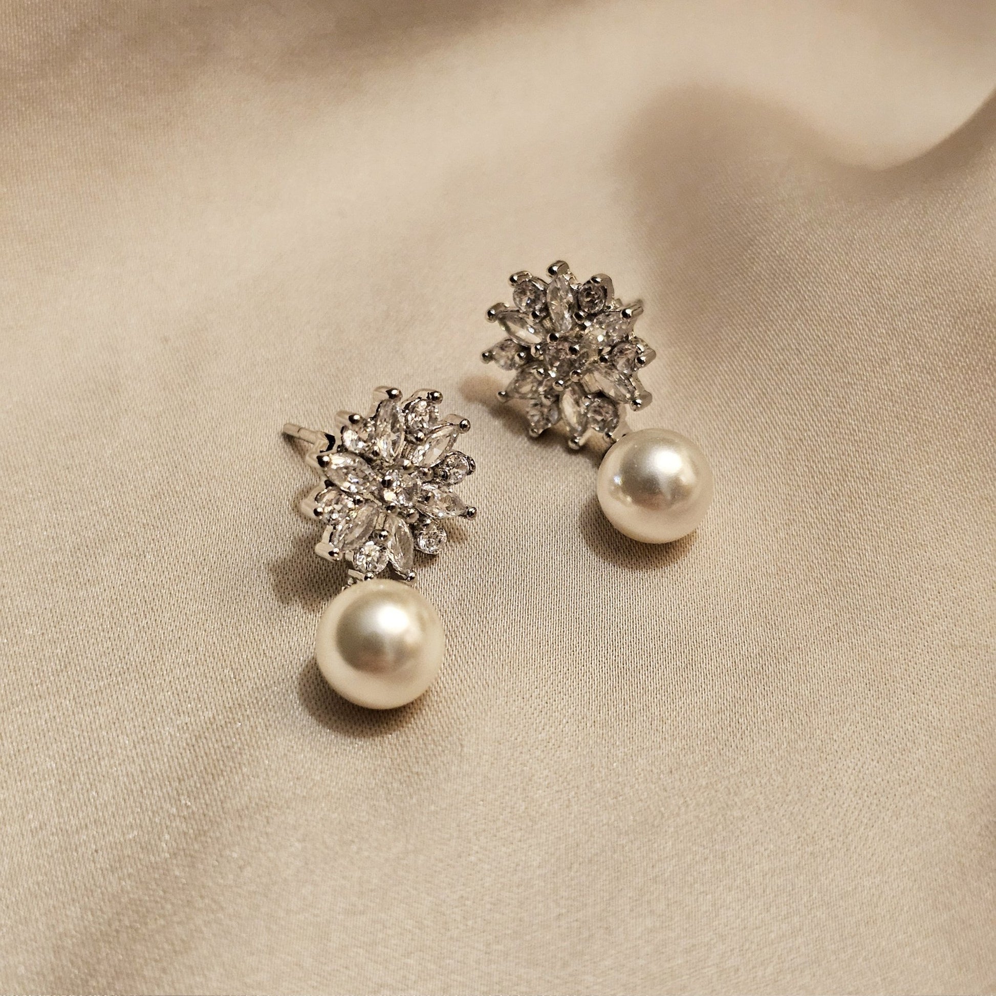 Silver Pearl Gleam - FAH Jewelry