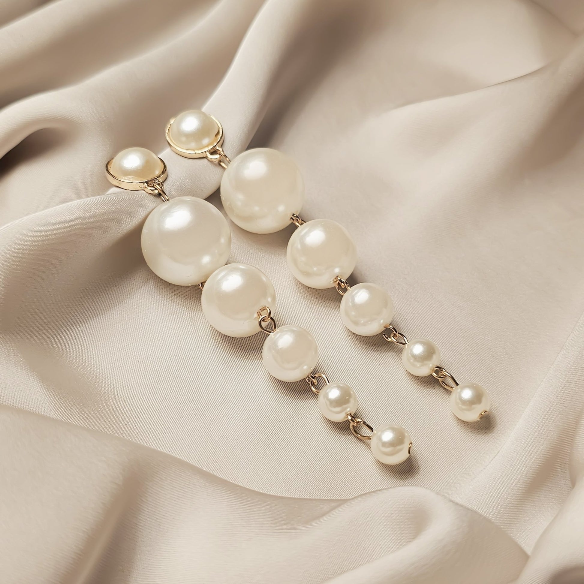 Simulated pearl earrings - FAH Jewelry