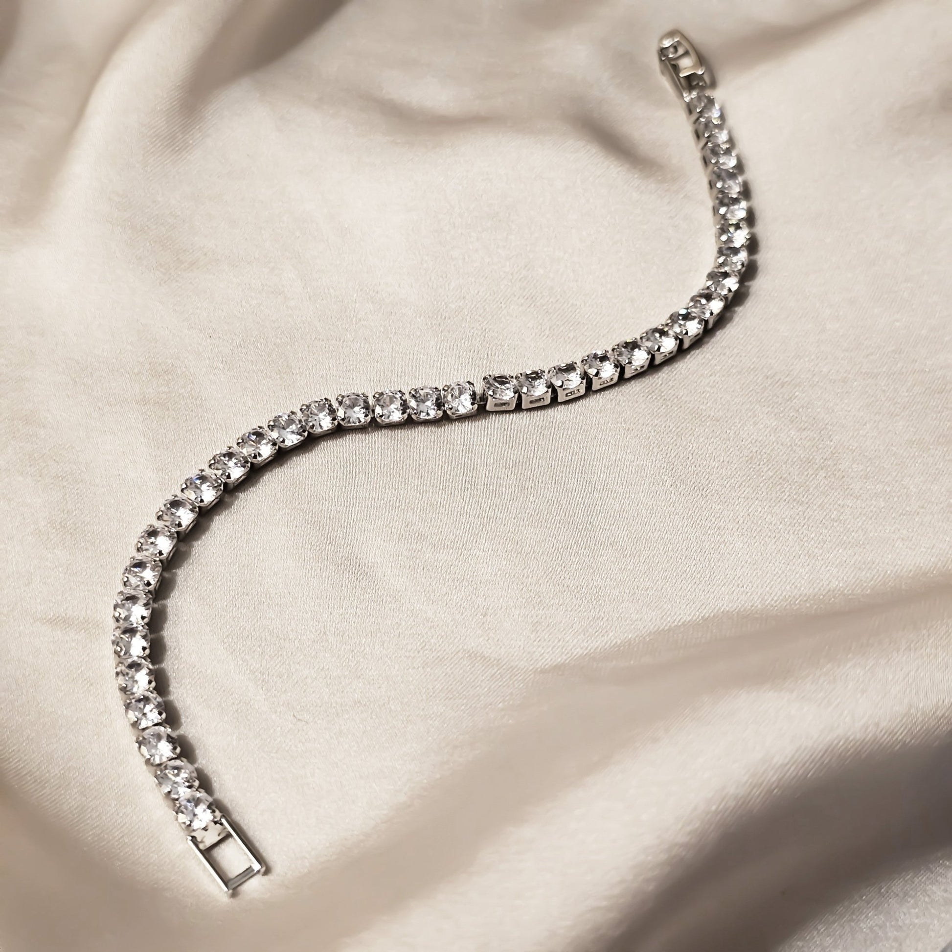 Slim Zircon Paved Breclet - FAH Jewelry