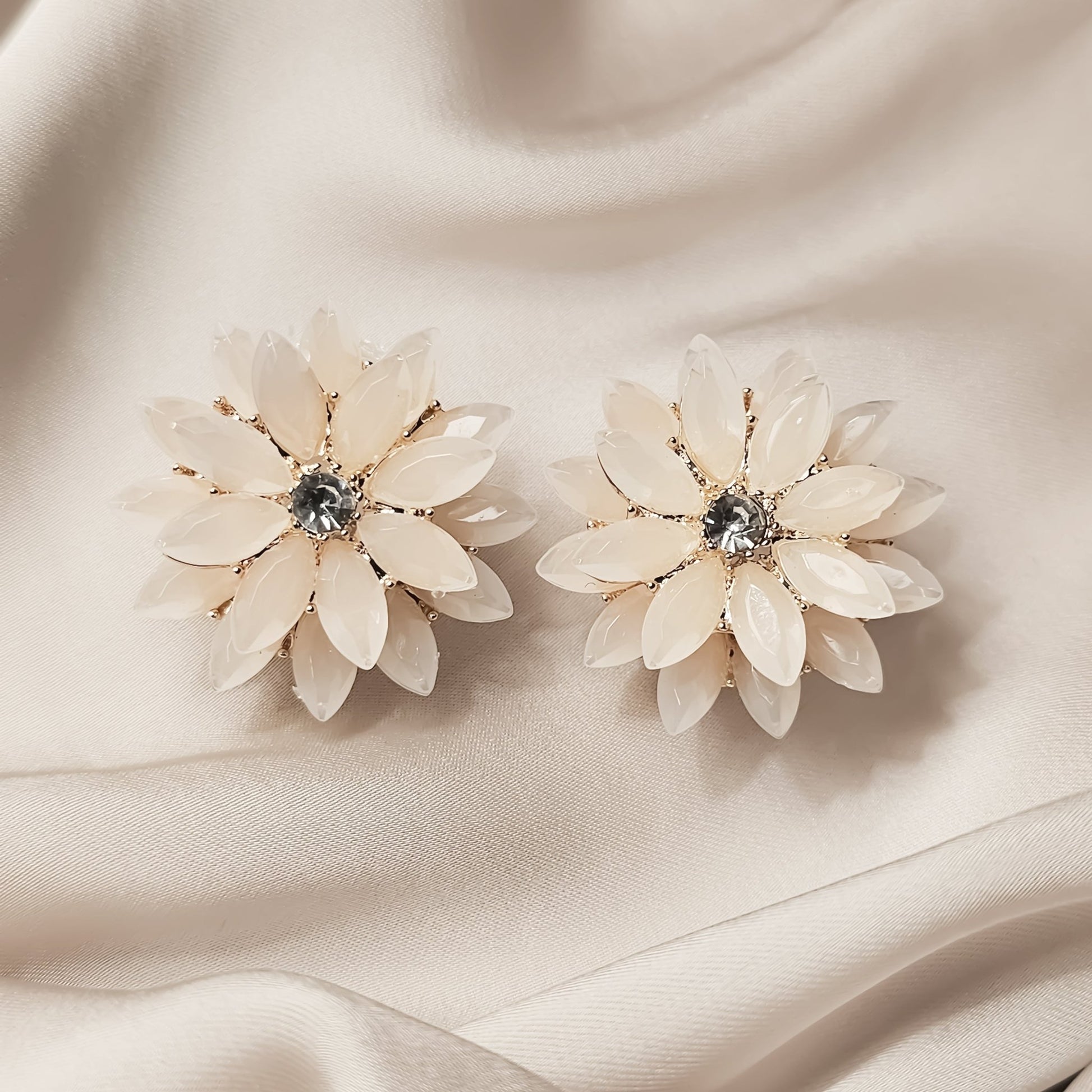 Sophin Multi Layer Flower Stud Earrings - FAH Jewelry