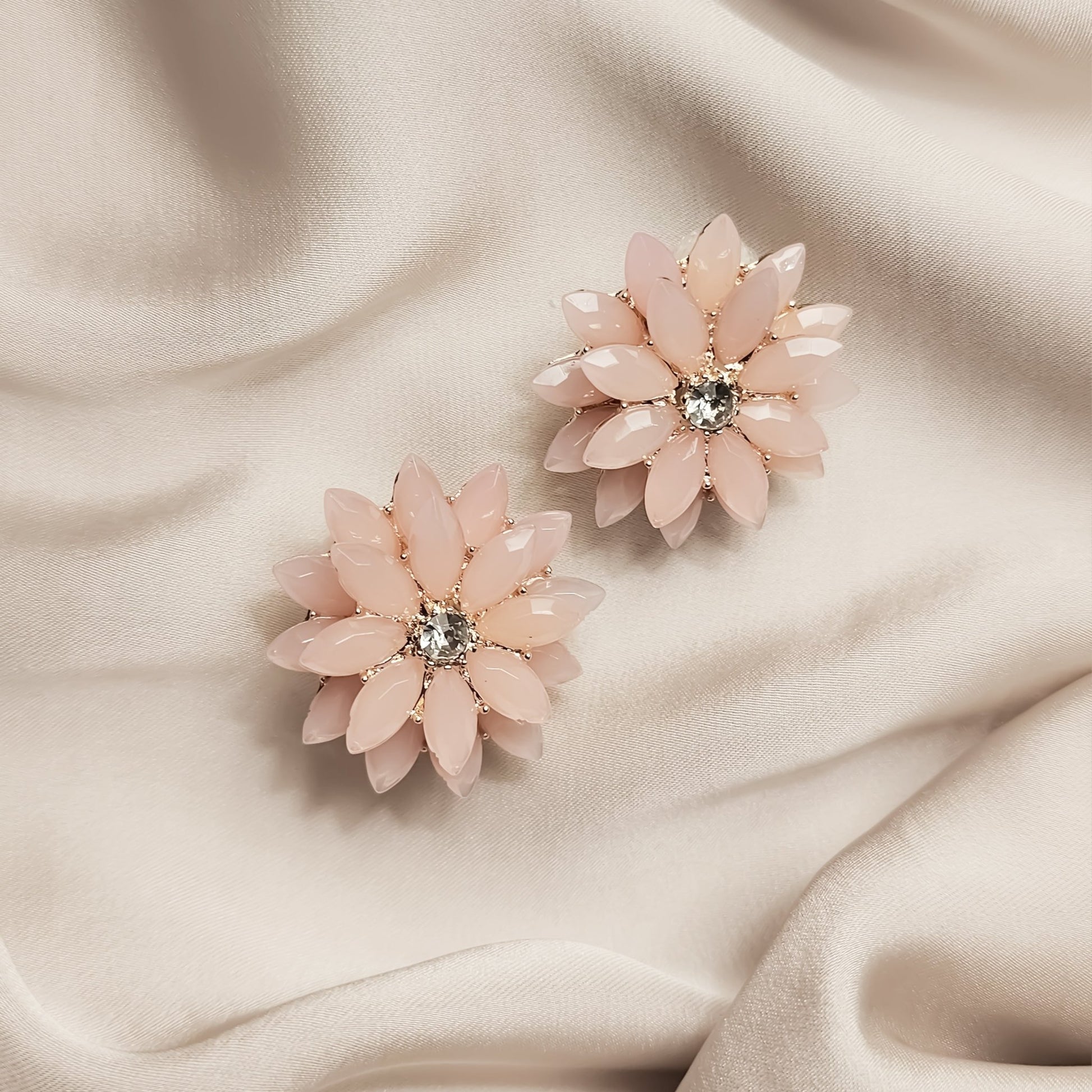 Sophin Multi Layer Flower Stud Earrings - FAH Jewelry