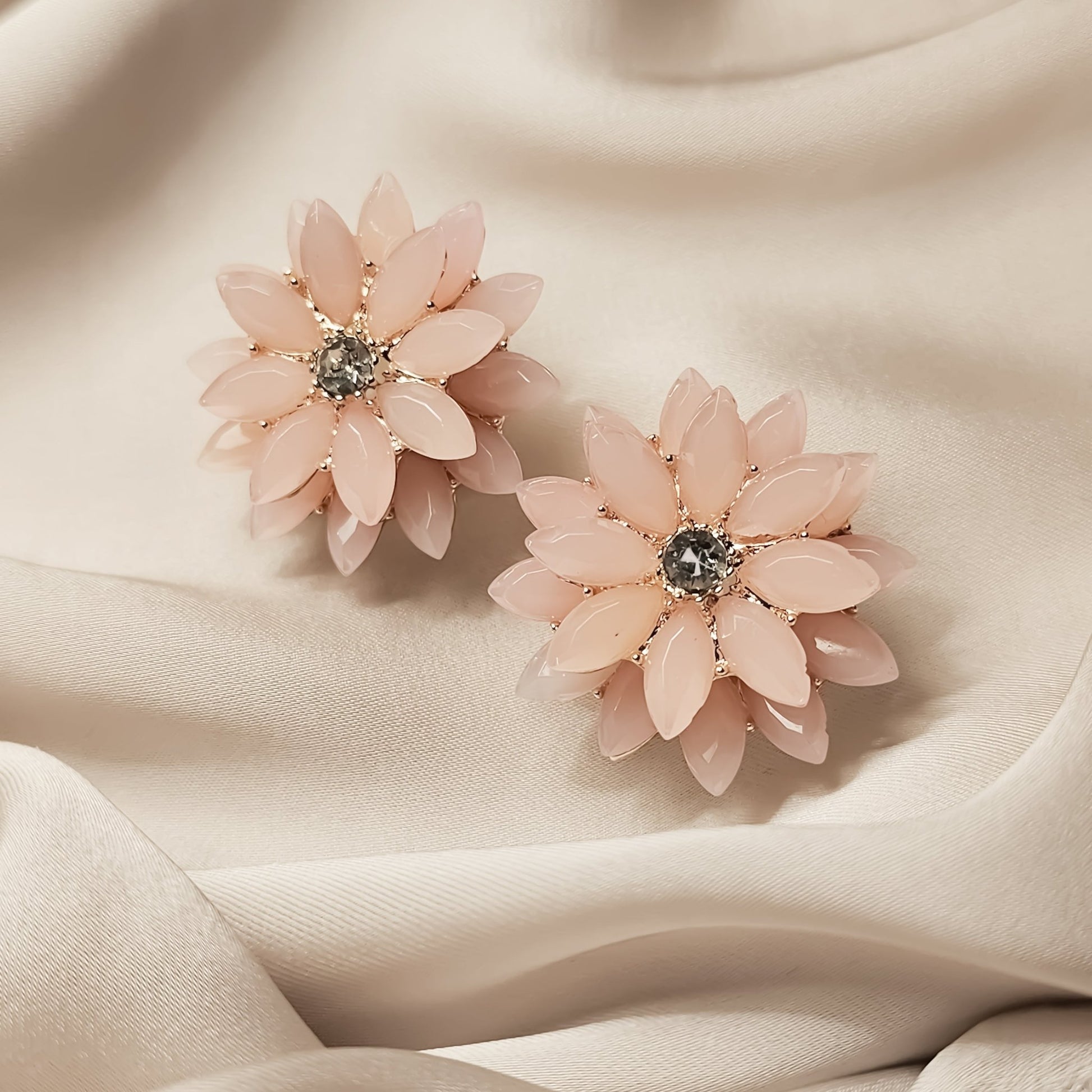 Sophin Multi Layer Flower Stud Earrings - FAH Jewelry
