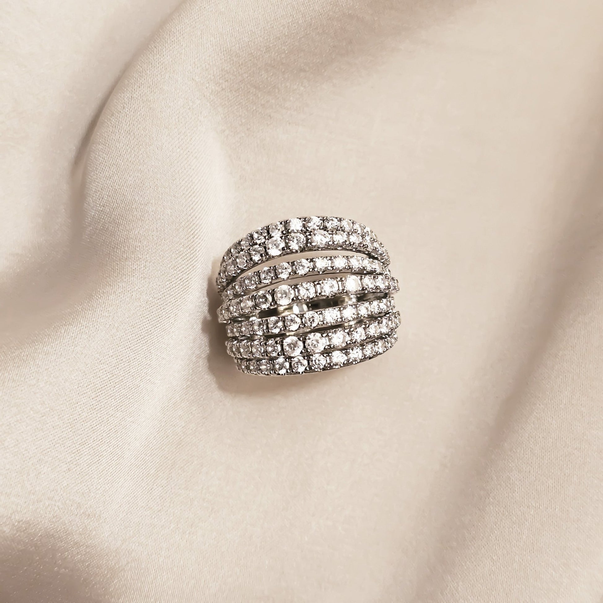 Sovereign Band Zircon Ring - FAH Jewelry