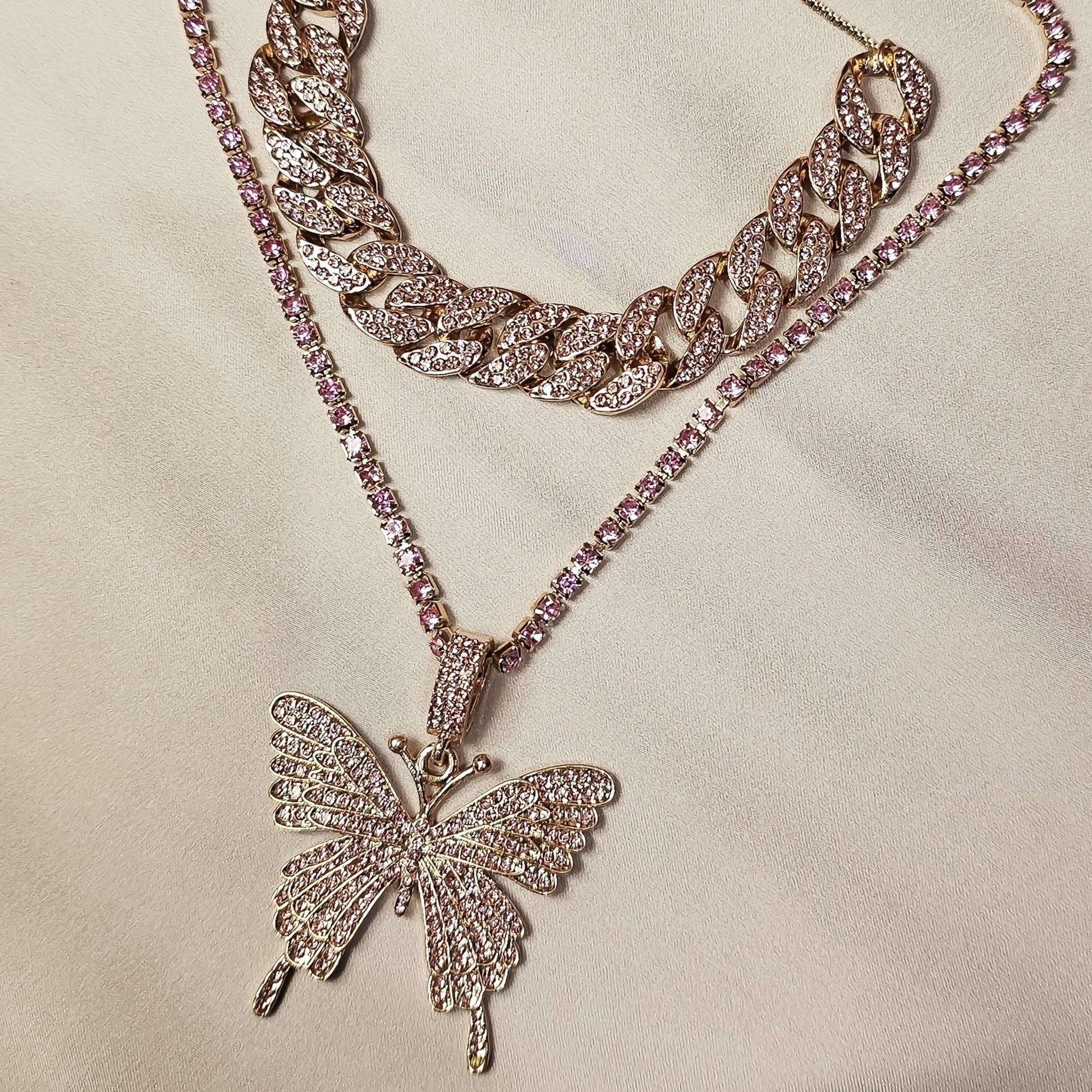 Sparkly Butterfly Rhinestone­ Pendant Necklace - FAH Jewelry