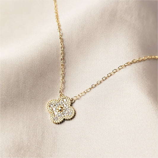 Striking Star Gold Pendant - FAH Jewelry