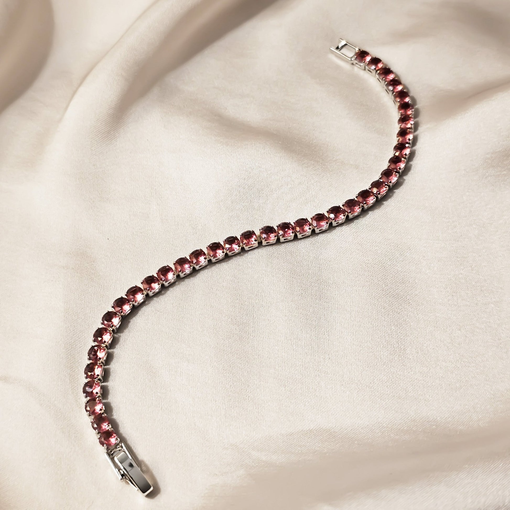 Stunning Red Oval Solitaire Bracelet - FAH Jewelry