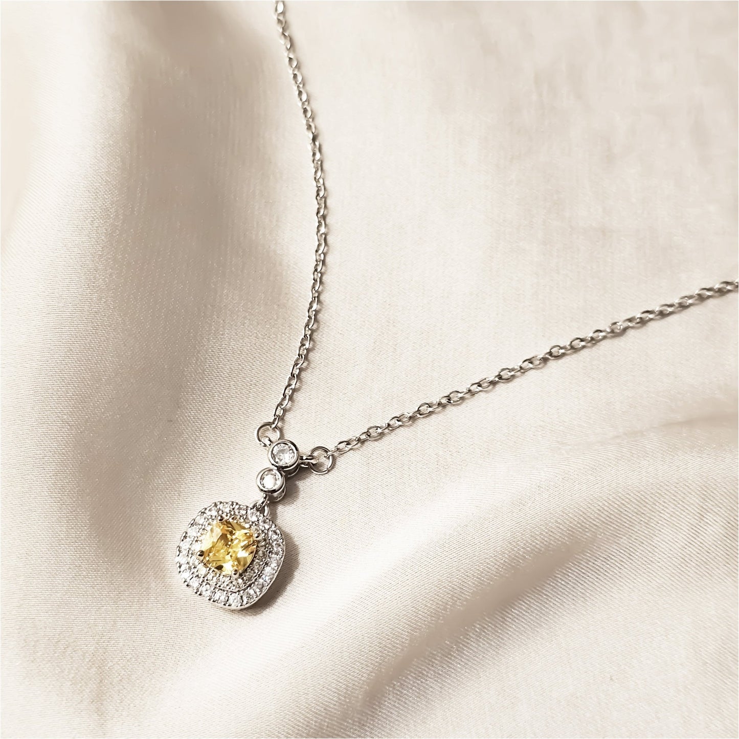Synthetic Yellow Diamond Ornament Pendant - FAH Jewelry