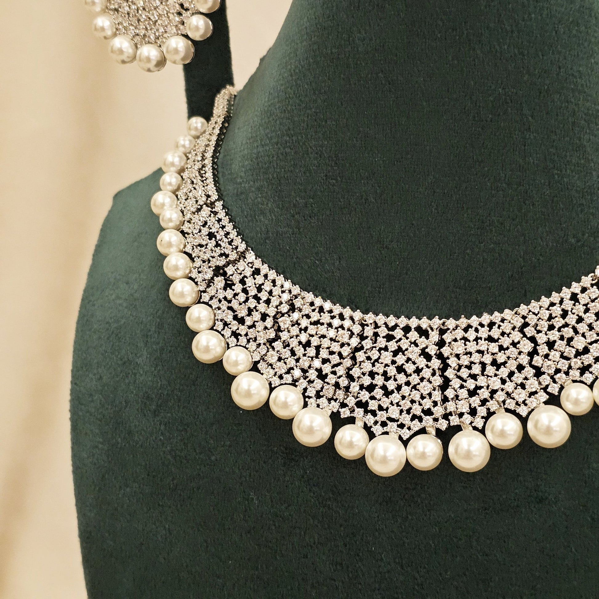 The Bridal Pearlora - FAH Jewelry