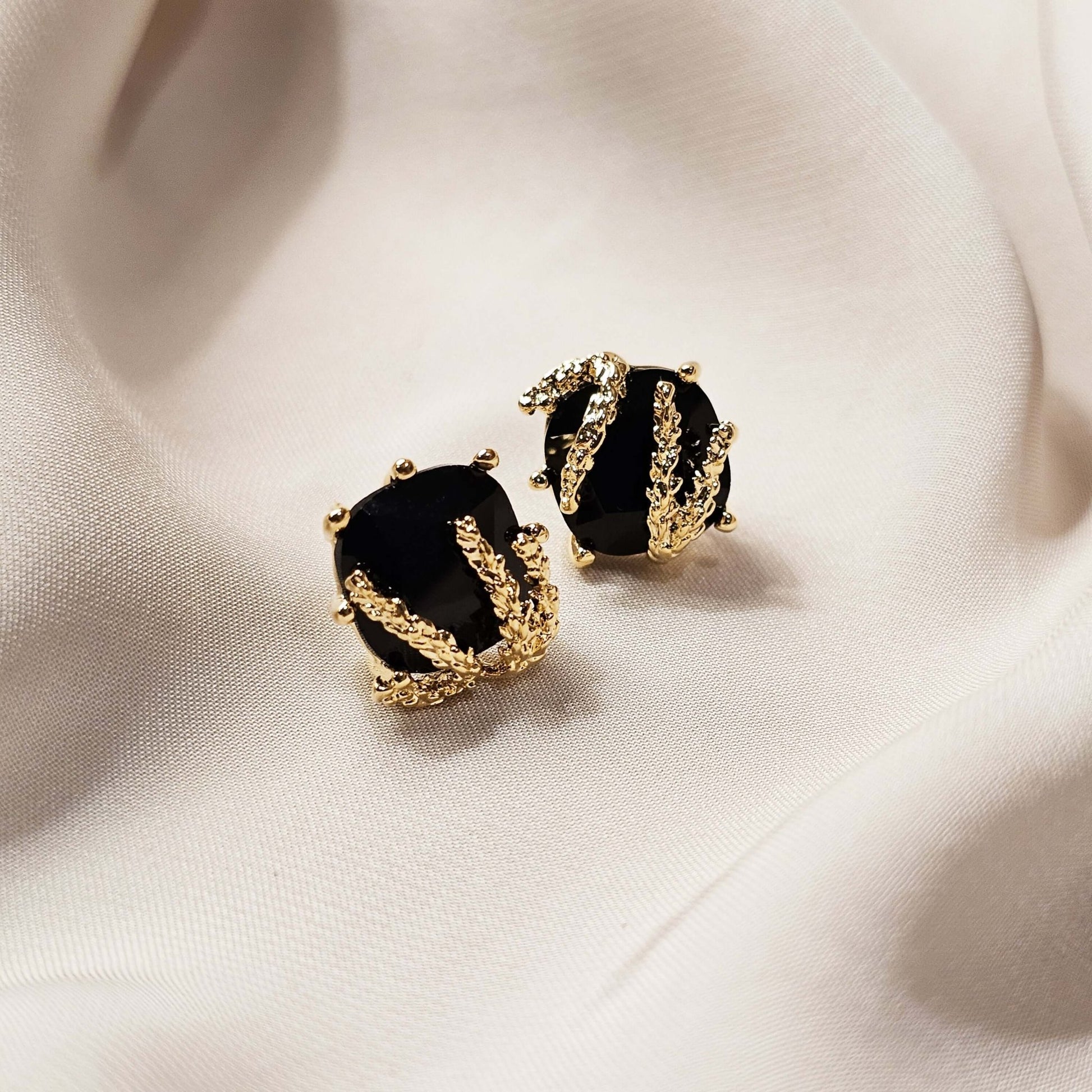 Trendy Star Burst Studds Earrings - FAH Jewelry