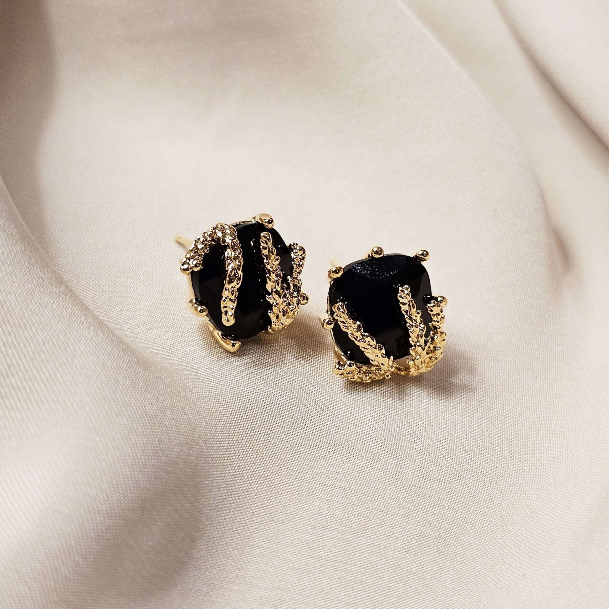 Trendy Star Burst Studds Earrings - FAH Jewelry